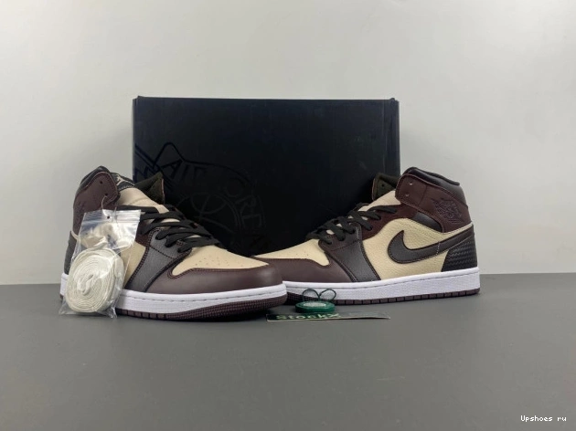 FZ4359-200 Jordan Mid 1   YMCA Paris SE 1202